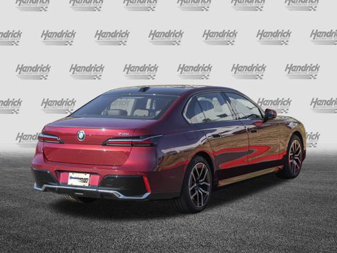 Certified 2025 BMW 740i image 9