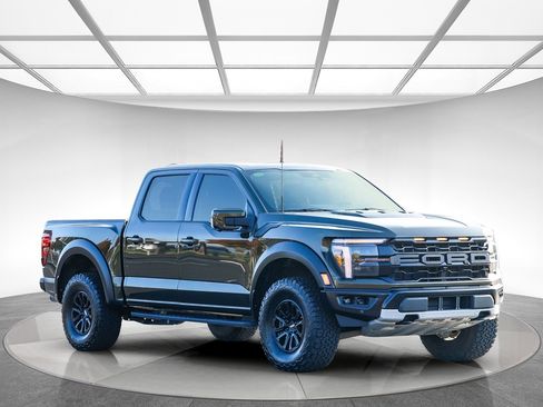 Used 2024 Ford F150 Raptor image 5