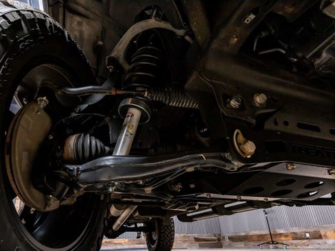 Used 2023 GMC Sierra 1500 Elevation w/ Preferred Package image 14