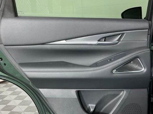 Certified 2027 INFINITI QX60 Luxe w/ Cargo Package FWD image 17