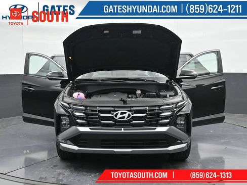 Used 2025 Hyundai Tucson SEL AWD/4WD image 59