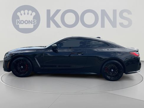 Used 2022 BMW M4 Competition w/ M Carbon Exterior Package RWD image 2