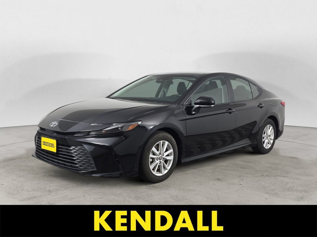 Used 2025 Toyota Camry LE FWD image 1