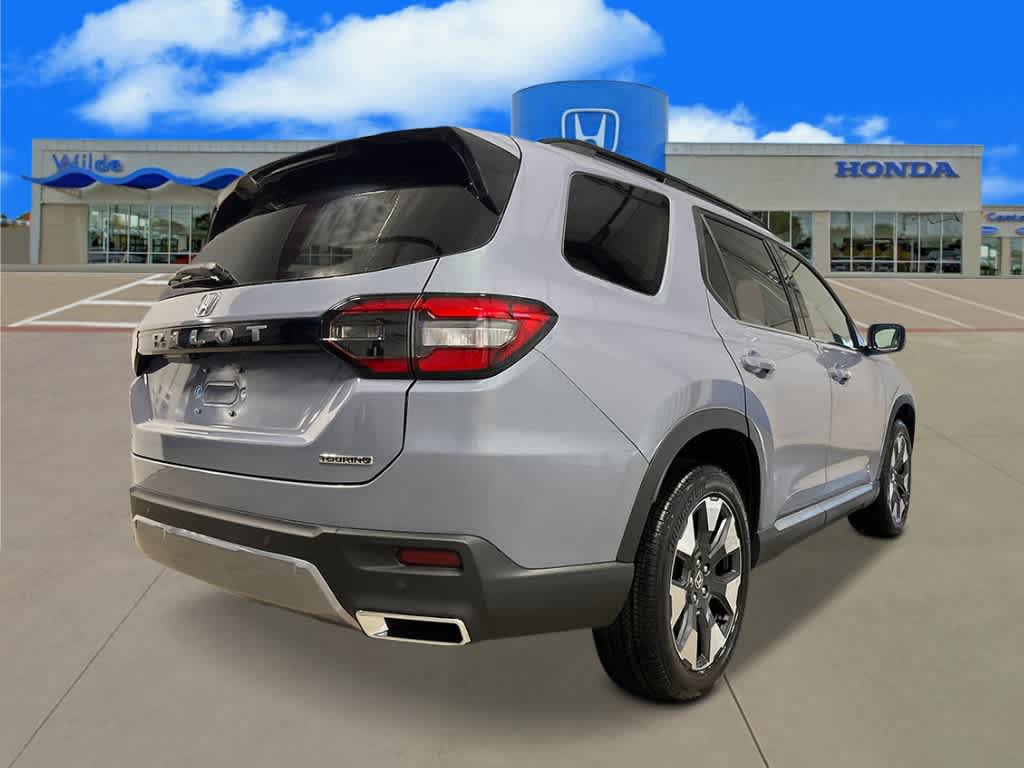 New 2026 Honda Pilot Touring image 5