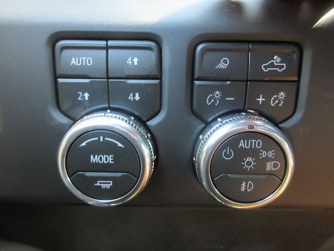 New 2026 GMC Sierra 1500 AT4 w/ AT4 Premium Package image 23