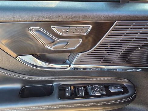 Certified 2021 Lincoln Corsair AWD image 7