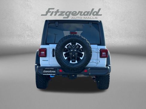 Used 2024 Jeep Wrangler Unlimited Rubicon 4xe image 6