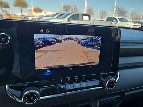 Used 2025 Chevrolet Colorado W/T w/ WT Custom Package image 15