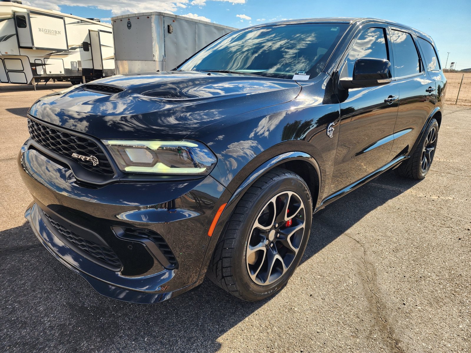 Used 2025 Dodge Durango SRT Hellcat w/ Trailer Tow Group IV AWD/4WD image 3