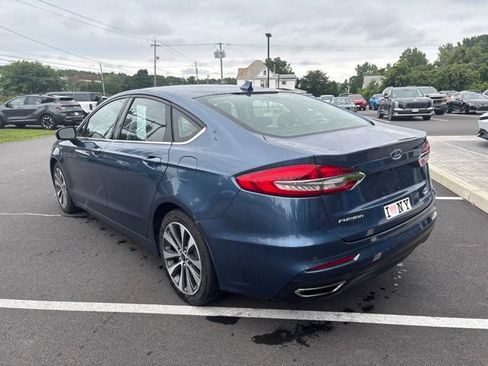 Used 2019 Ford Fusion SE AWD/4WD image 8
