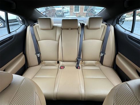 Used 2020 Lexus ES 350 w/ Premium Package image 22