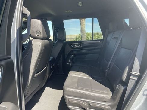 Used 2024 Chevrolet Tahoe LT RWD image 25