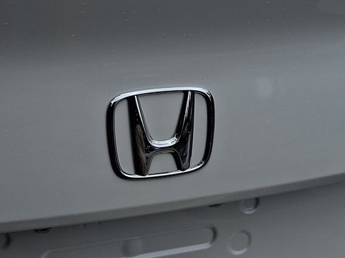 Used 2023 Honda Civic Sport image 30
