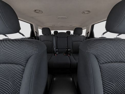 Used 2016 Dodge Journey SXT w/ Blacktop Package FWD image 10