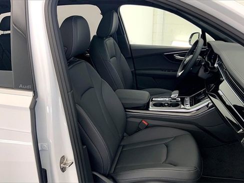New 2025 Audi Q7 3.0T Premium Plus image 9