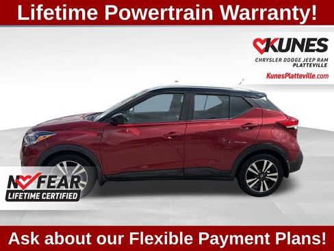 Used 2019 Nissan Kicks SV w/ Exterior Package image 7