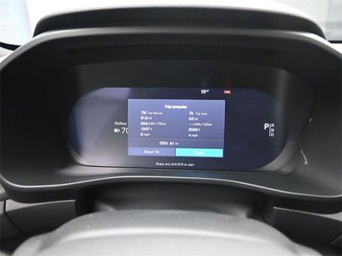 Used 2024 Volvo XC40 Recharge Plus w/ Protection Package Premier image 10