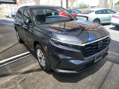 Used 2025 Honda CR-V LX image 2