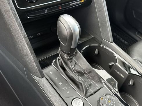 Used 2021 Volkswagen Atlas Cross Sport SEL image 14