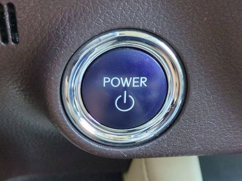 Used 2017 Lexus RX 450h AWD image 27