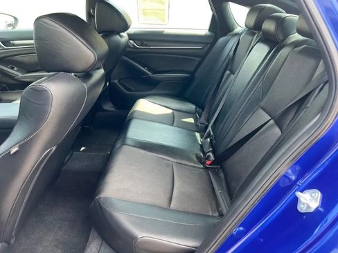 Used 2021 Honda Accord Sport image 14