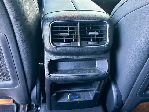 Certified 2025 Mercedes-Benz GLE 450e 4MATIC image 27