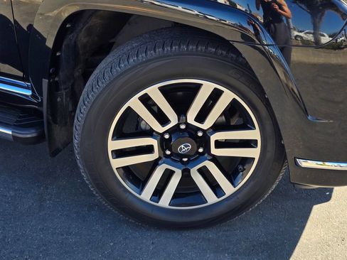 Used 2015 Toyota 4Runner Limited AWD/4WD image 2
