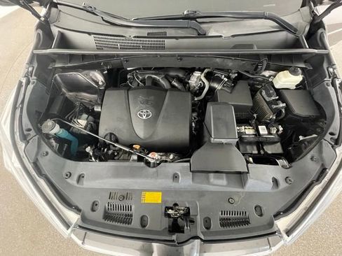 Used 2018 Toyota Highlander XLE image 54