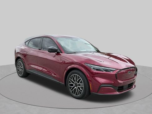 Certified 2025 Ford Mustang Mach-E Premium RWD image 22