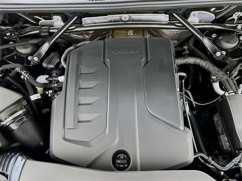 New 2025 Audi Q5 Premium Plus image 30