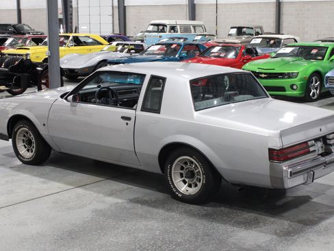 Used 1987 Buick Regal Coupe RWD image 32