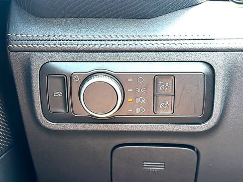 Used 2024 Ford Mustang Premium RWD image 29
