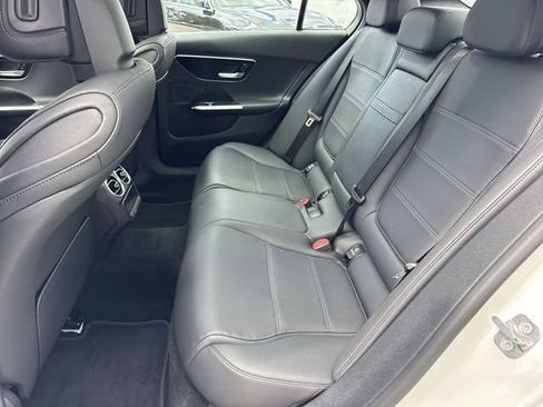Used 2024 Mercedes-Benz C 300 Sedan image 23