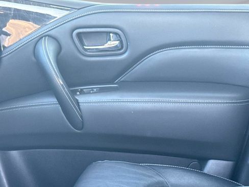 Used 2024 INFINITI QX80 Luxe image 24