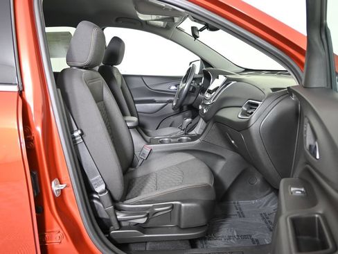 Used 2020 Chevrolet Equinox LT AWD/4WD image 13