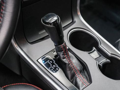 Used 2017 Toyota Camry SE image 22