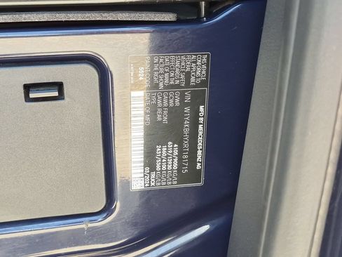 Used 2024 Mercedes-Benz Sprinter 2500 image 24