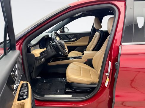 Used 2022 Lincoln Corsair Reserve w/ Equipment Group 201A image 10