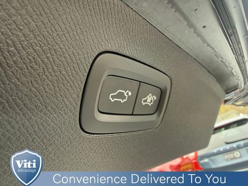 Certified 2024 Volvo XC90 B6 Plus AWD/4WD image 25
