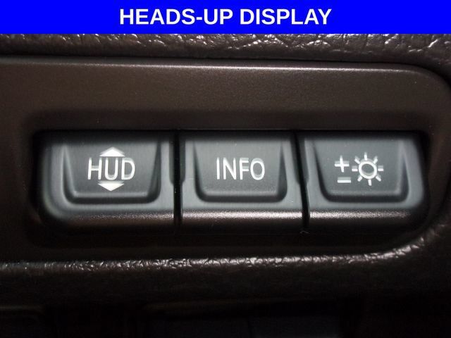 Used 2023 GMC Yukon XL Denali w/ Denali Reserve Package AWD/4WD image 7