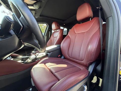 Used 2023 BMW X4 xDrive30i w/ M Sport Package AWD/4WD image 8