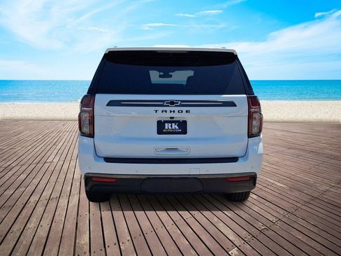 Used 2022 Chevrolet Tahoe Z71 w/ Luxury Package AWD/4WD image 5