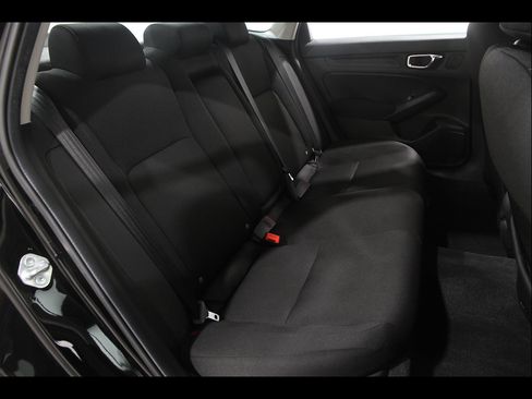 Used 2024 Honda Civic EX image 17