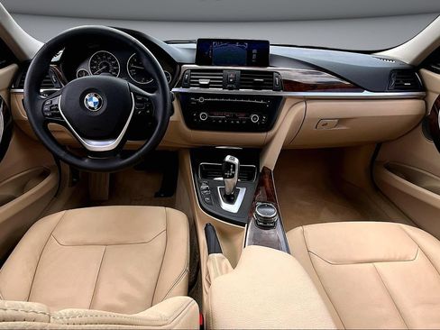 Used 2014 BMW 328i xDrive Sedan AWD/4WD image 7