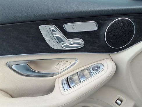 Certified 2022 Mercedes-Benz GLC 300 image 14