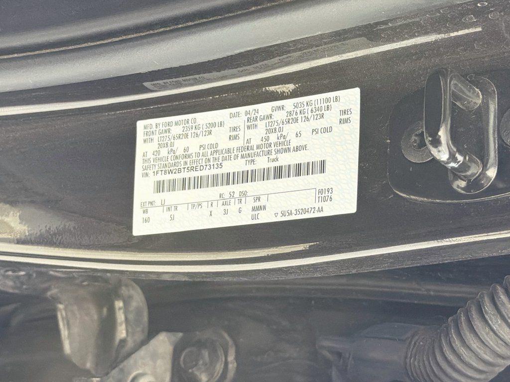 Used 2024 Ford F250 Lariat w/ Lariat Ultimate Package AWD/4WD image 33