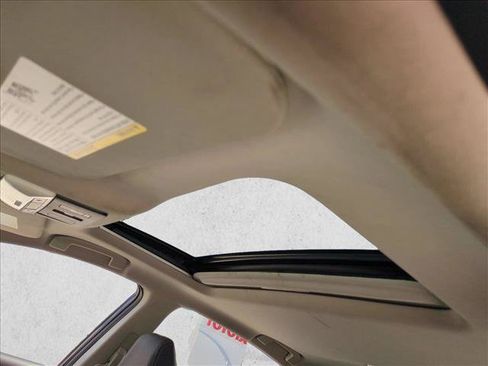 Used 2019 Nissan Altima 2.5 Platinum FWD image 15