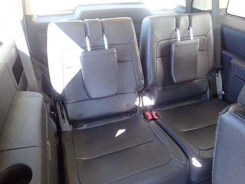 Used 2015 Ford Flex SEL w/ Equipment Group 202A AWD/4WD image 32