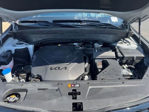 Used 2024 Kia Telluride SX X-Line image 16