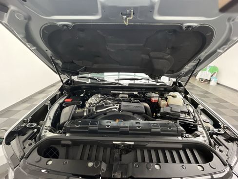 Certified 2024 GMC Sierra 2500 AT4 w/ Technology Package image 32